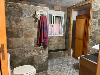Maison à Gibraleón. Amplia vivienda con terreno, terraza y piscina privada en gibral