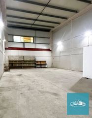 Nau industrial a Nuevo Parque - Los Rosales - Tráfico Pesado. Se vende / se alquila nave industrial en huelva (frente a decath