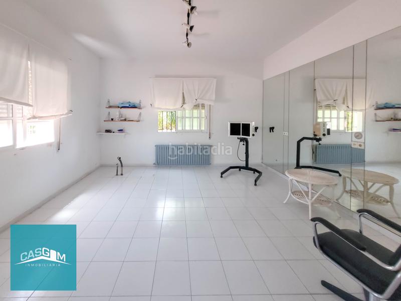 Foto 3ce43569-7c68-4eec-be37-dc40c60c5ed5. Xalet amb xemeneia aparcament a El Conquero Huelva