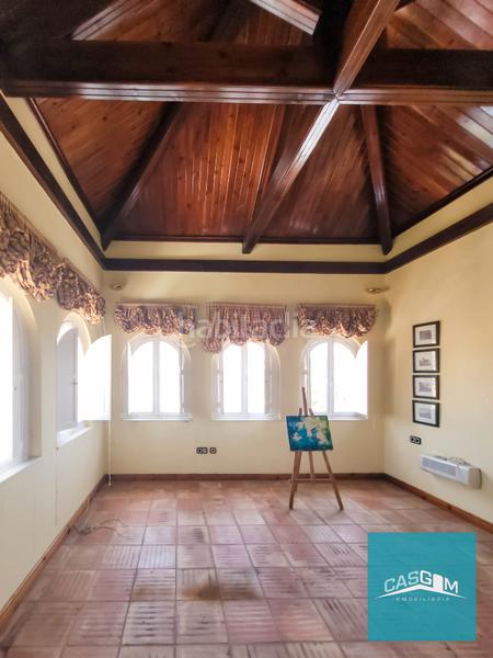 Foto 76ad7d0c-4fdd-48f1-9e1a-e170fcc95b50. Xalet amb xemeneia aparcament a El Conquero Huelva