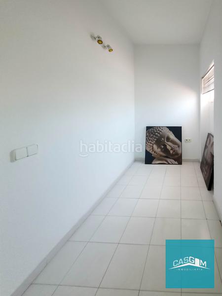 Foto c56b0dcb-2779-41a0-baad-55cb7eec6025. Xalet amb xemeneia aparcament a El Conquero Huelva