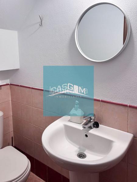 Foto 1a9c68be-9d4e-4408-a301-6c3409aec4fe. Maison jumelée avec parking piscine dans Islantilla golf Islantilla