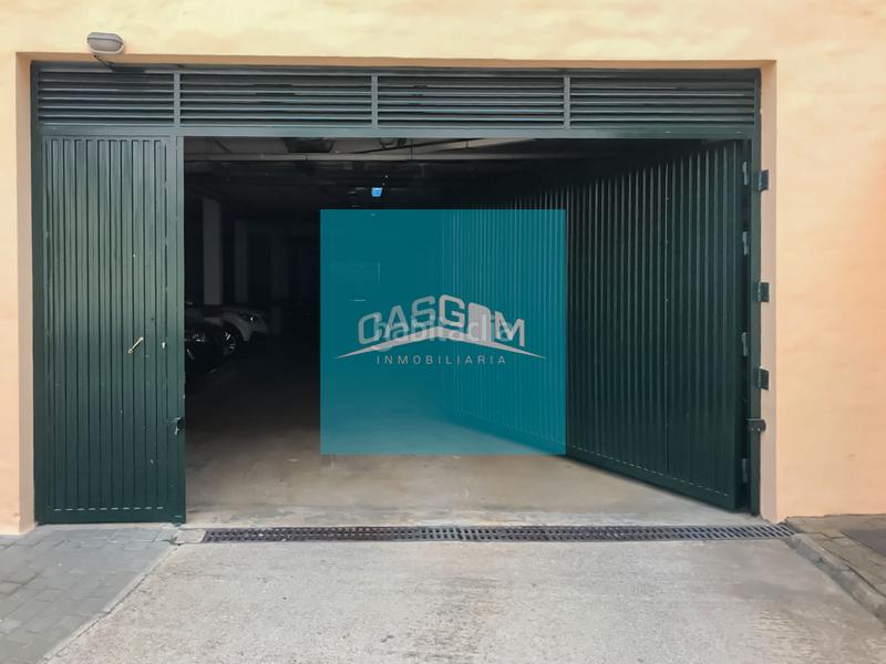 Foto ebaee5fc-3ff0-4270-92d9-17f2e736e997. Maison jumelée avec parking piscine dans Islantilla golf Islantilla