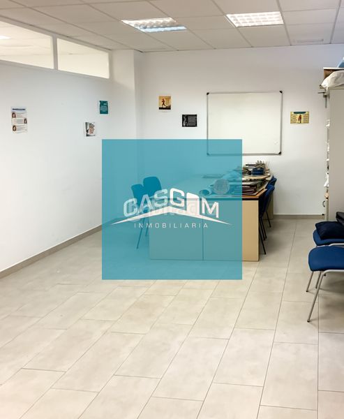 Foto 47ddb5bd-d183-4181-8176-6a5164401587. Local comercial a Isla Chica Huelva