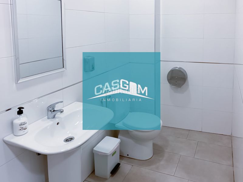 Foto 7a2ba152-df2b-40a3-9ae5-97bd0f23471b. Local comercial a Isla Chica Huelva
