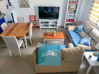 Reihenhaus in Almonte. Excepcional casa adosada de 4 dormitorios, terraza, garaje y tra