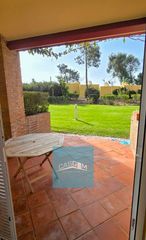 Xalet a Islantilla Golf. Espectacular chalet adosado de 3 plantas, con piscina comunitari