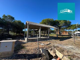 House in Dehesa - Monacilla. Casa independiente en la monacilla con amplio terreno y todo lis