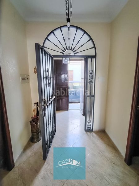 Foto 149f6a8b-4d34-43b5-8768-28a7bb642068. Casa adossada a Lepe