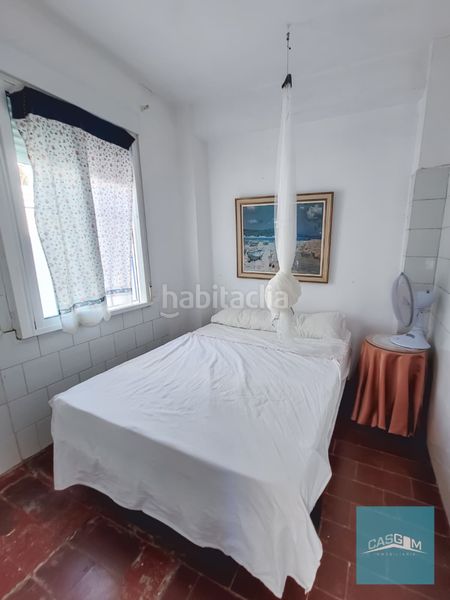 Foto 60511f53-9e9f-4855-b348-fb07b513097a. Xalet amb xemeneia aparcament a Punta Umbría