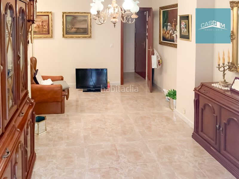 Foto b53d38e3-ec82-4d2a-97a8-4c70b5854868. Pis a Isla Chica Huelva