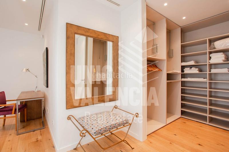 Foto 777ae9d5-ce47-4192-bc40-712cde6b2563. Location appartement avec chauffage parking dans Sant Francesc Valencia