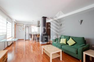 Location Appartement  Carrer d'albacete. Atico de un dolrmitorio junto a plaza de españa