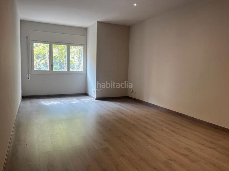 Foto 8c7ae7d5-445d-423f-9142-10ce5a897c00. Pis amb calefacció a Dreta de l´Eixample Barcelona