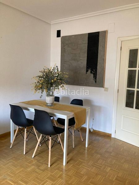 Foto 460c0bdf-a1d5-44ac-971b-4b25aa545af2. Rent flat with heating in Casco Antiguo Cáceres