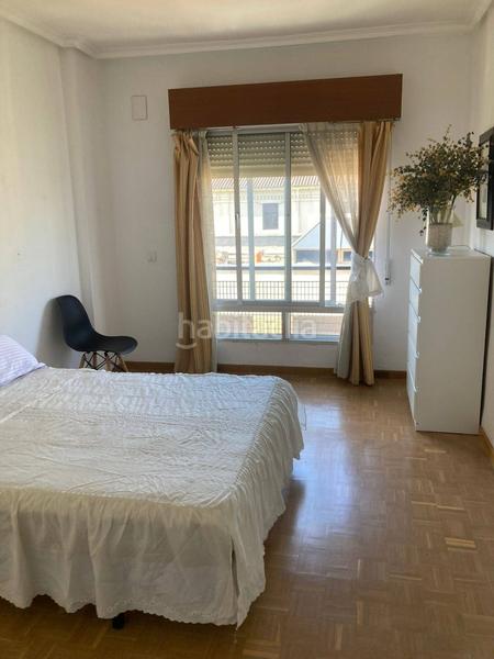 Foto 494c0c61-6226-4802-8b47-32aec38ae900. Rent flat with heating in Casco Antiguo Cáceres