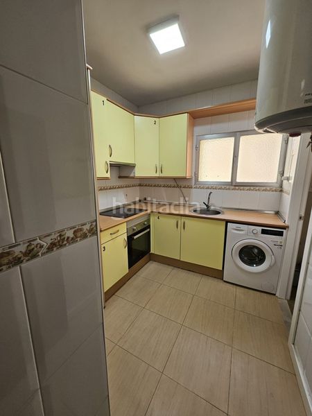Foto f45f0803-a941-4812-bf12-f447fd7256c8. Appartamento con riscaldamento in Centro Cáceres