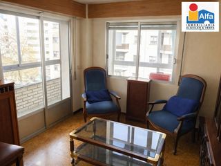 Piso en Centro. Piso en venta en gil cordero centro  cáceres cáceres