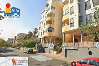 Aparcament cotxe a Ruta de la Plata. Parking en venta en cáceres cáceres