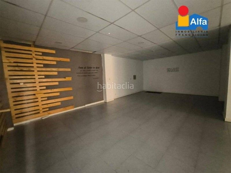 Foto a3801405-ccc9-4071-b4fb-a23396616bcf. Local comercial a Centro Cáceres