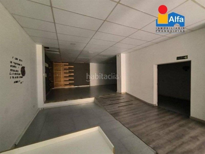 Foto db030d67-6355-4f73-b96e-07ecab788f19. Local comercial a Centro Cáceres