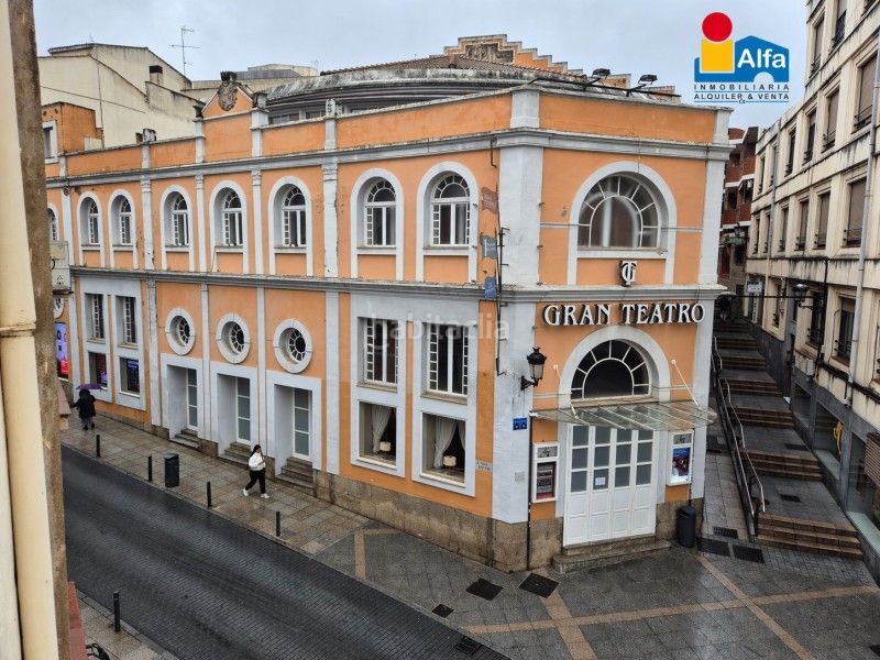 Foto 84cf8a24-e6b6-4577-84ac-0006354ad6b0. Apartament a Casco Antiguo Cáceres