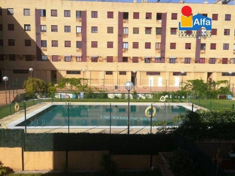 Foto 02dcd06b-41ec-4600-8801-431f9a879e15. Pis amb calefacció aparcament piscina a nuevo Cáceres Cáceres