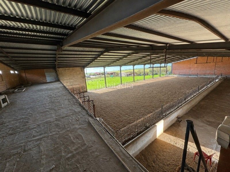 Foto b1e0e1bb-389c-485d-acc3-945a8ae96b11. Finca rústica a Casar de Cáceres