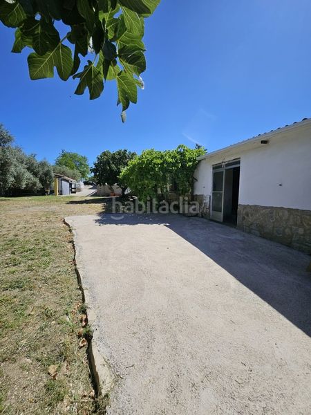 Foto 5c6b61ca-4b62-497c-92dc-d93faeb37923. Xalet amb calefacció aparcament piscina a Malpartida de Cáceres