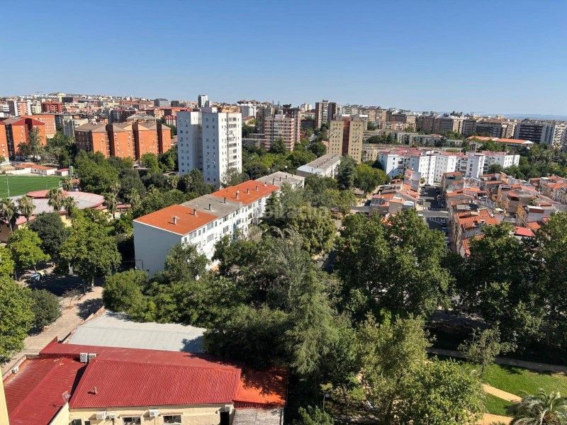 Foto ca359fb9-eab2-457d-81c5-bdf7b54d9231. Lloguer pis a nuevo Cáceres Cáceres