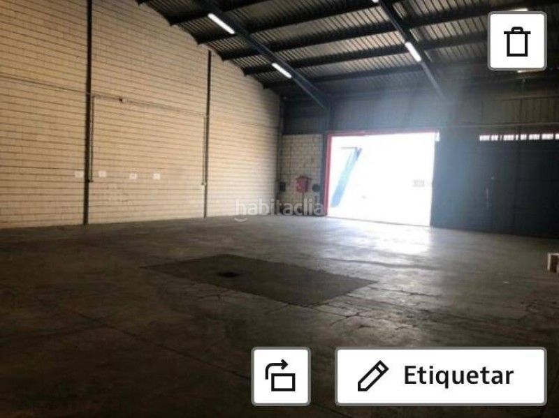 Foto b6dcfa21-5bda-4e25-9943-4653644ca2ff. Industrial building in Ruta de la Plata Cáceres