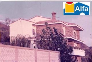 Xalet a Campus Universitario. Casa unifamiliar en venta en cáceres cáceres