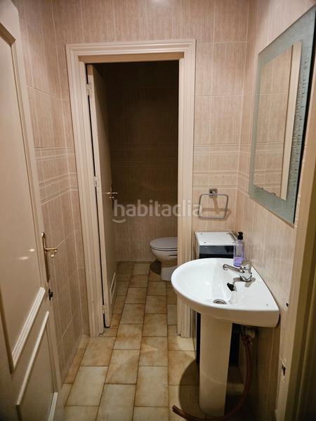 Foto 5133a97e-e881-40d0-ae47-fcec1c5f9c18. Alquiler local comercial  en alquiler en Centro en Cáceres