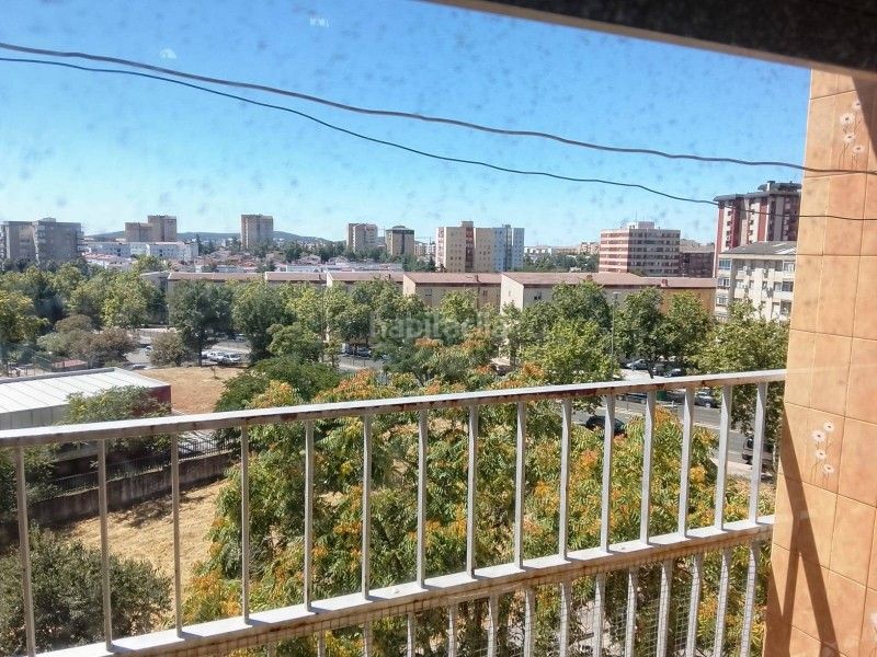 Foto abf0dd57-6c19-4d5c-9be2-4e760f78a9bd. Lloguer pis a Centro Cáceres