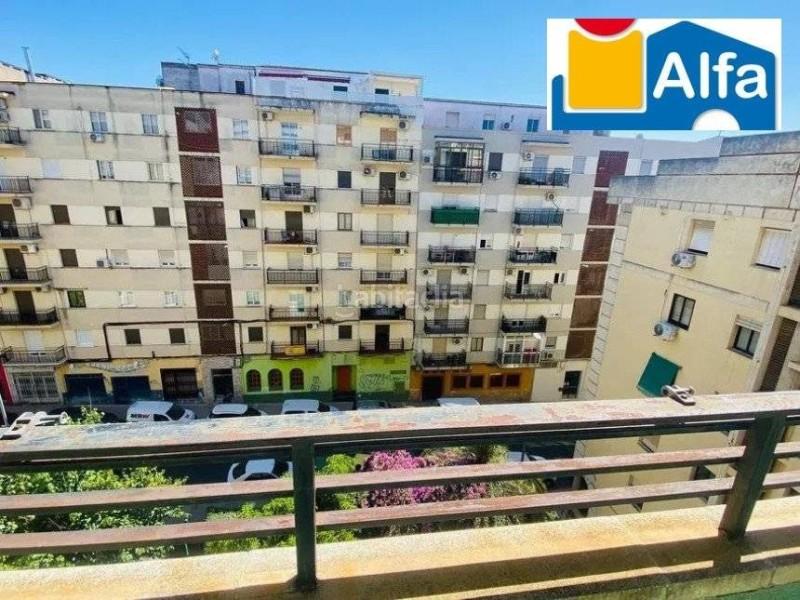 Foto 6715bfa7-9316-40f5-a37b-7b086bd5d106. Appartamento con riscaldamento in Ruta de la Plata Cáceres