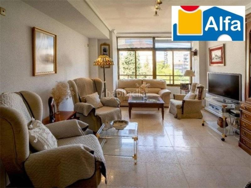 Foto c1089215-c021-4b32-a701-2cdcdc4e048c. Ático  en venta en Centro Cáceres