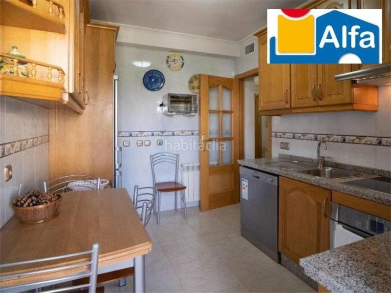 Foto c3386eba-5c74-4fb0-b1e3-0347d8ad7dd2. Ático  en venta en Centro Cáceres