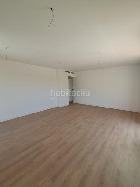 Foto 11d43683-ca4c-4b24-beab-1947c01a0dc3. Piso 150m<sup>2</sup> en avenida legión española 26 en Las Salinas Roquetas de Mar