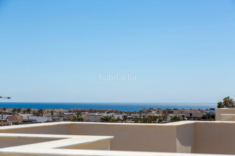 Foto b5510c0f-55c0-46a8-82e2-22443dd46ce2. Pis 128m<sup>2</sup> amb aparcament piscina a El Toyo Almería