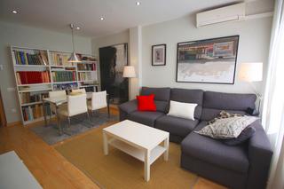 Flat in La Florida. Próxmo a la cruz roja hospitalet de llobregat