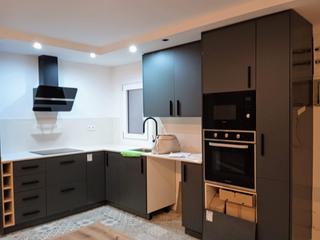 Flat in La Gavarra. Próximo al centro de cornella de llobregat