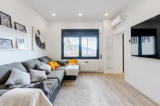 Xalet a Molins de Rei. Prximo al barrio de les guardioles