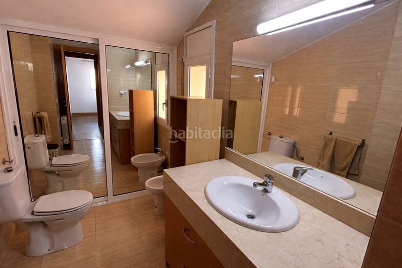Foto a807a814-3628-4996-9b66-357ed75a1a28. Pis amb calefacció aparcament a Sant Andreu de la Barca