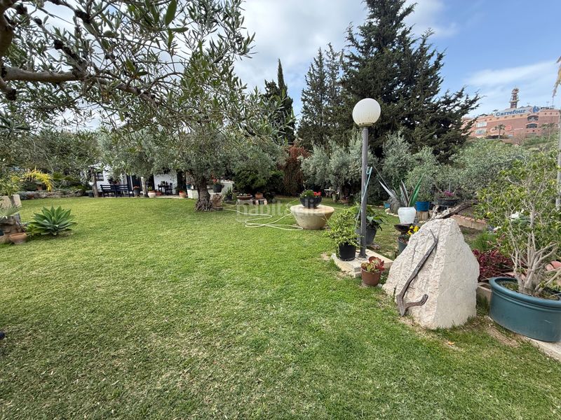 Foto b5747957-a381-4a79-93f8-4ee4798f3641. Xalet amb xemeneia calefacció aparcament piscina a Coín