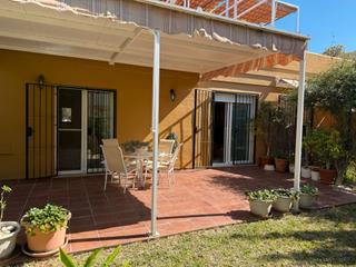 Planta baixa  Avenida amatista. Bajo en venta en valle niza