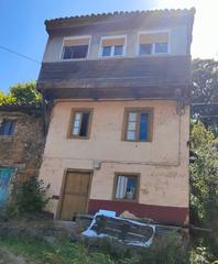 Casa adossada  Calle meriñan. Casa en venta en langreo