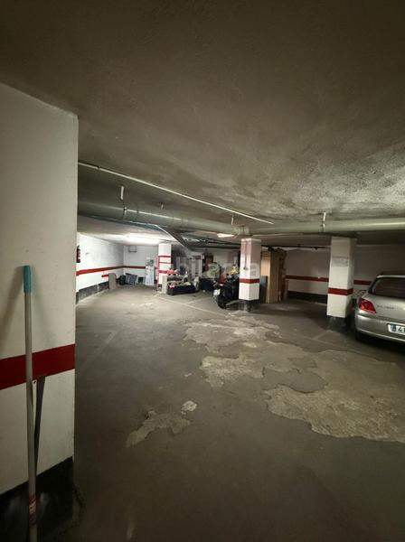 Foto 5769b3c7-b6c0-4d3a-819d-50186d1bc73e. Autoparkplatz in avinguda blasco ibáñez 70 in Cardenal Benlloch Mislata