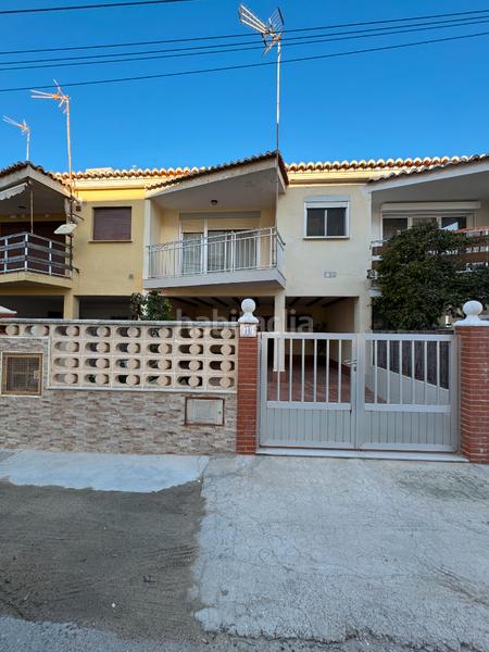 Foto 67272920-b0f1-4314-a7e3-2dc09ee6f83a. Chalet in carrer de la cala de calp 10 in Les Palmeres Sueca