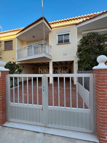 Foto 6de707d2-75b6-4526-9f6a-c2aaf3f0e714. Chalet in carrer de la cala de calp 10 in Les Palmeres Sueca