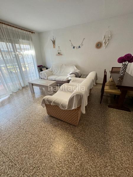 Foto f60fe0f0-62e4-4c50-bdc5-026b47a267b0. Chalet in carrer de la cala de calp 10 in Les Palmeres Sueca